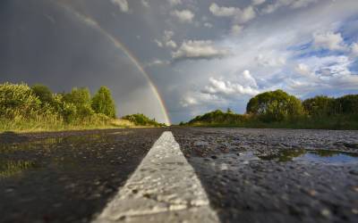 Rainbow view road ppt background